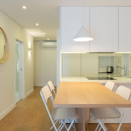 Guestready - Modern 2-Bedroom Apt In Cedofeita Порту Экстерьер фото