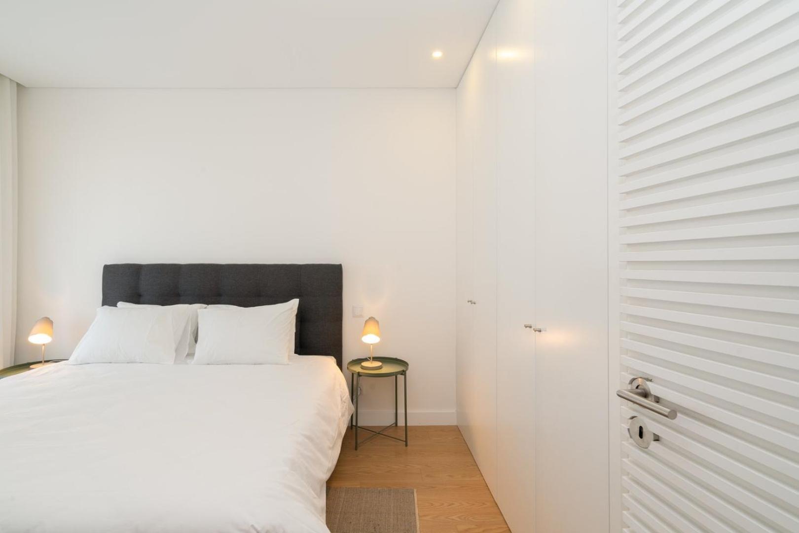 Guestready - Modern 2-Bedroom Apt In Cedofeita Порту Экстерьер фото