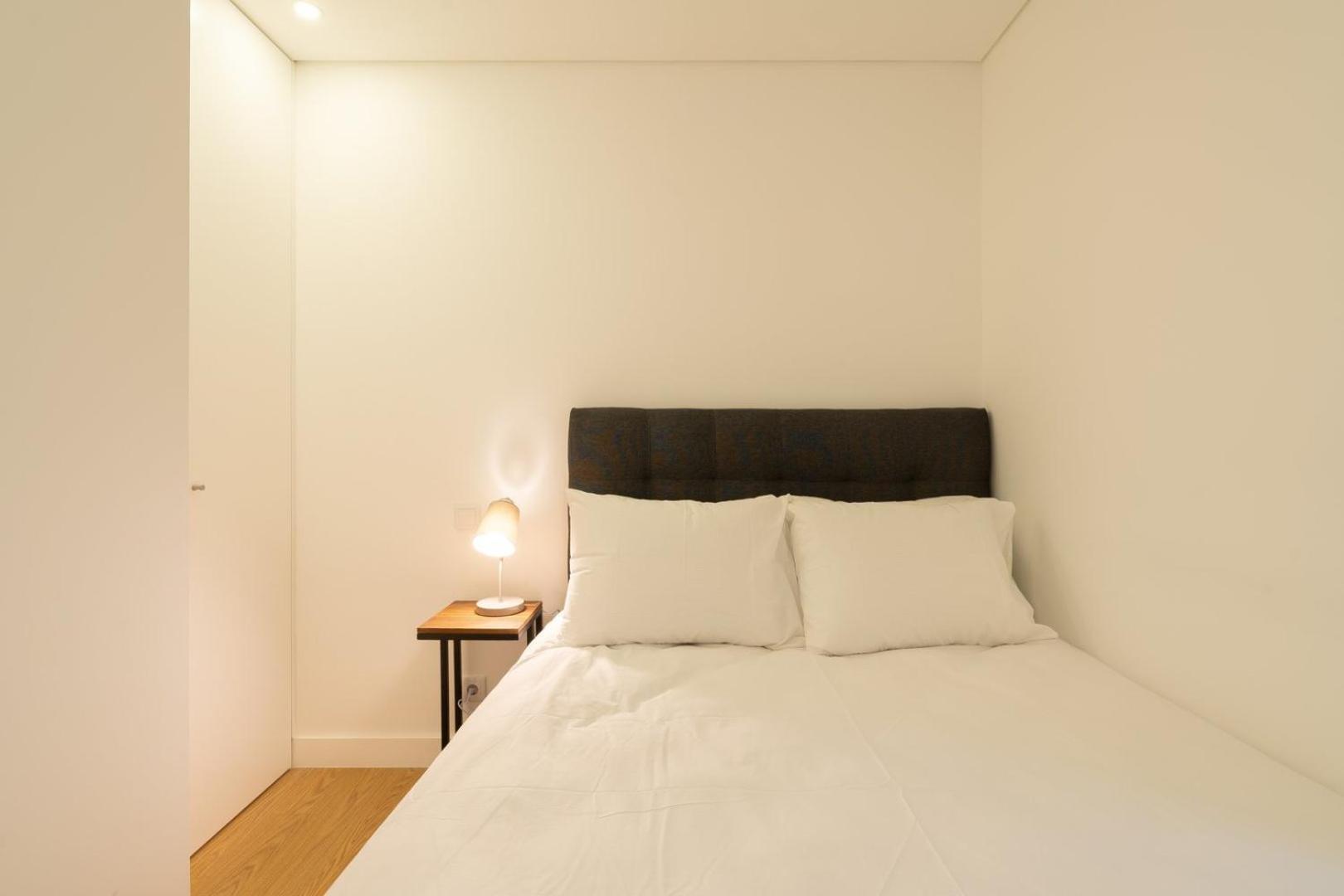 Guestready - Modern 2-Bedroom Apt In Cedofeita Порту Экстерьер фото